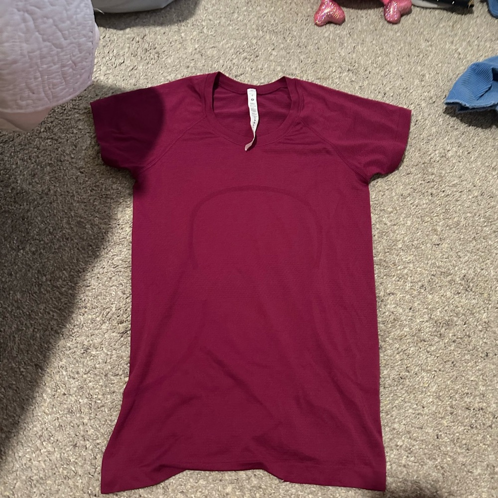 Lululemon Swiftly Tech Tee